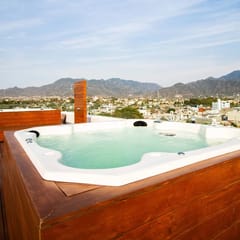 Bambú Residencial, Pool Onsite, 5 min from Beach!