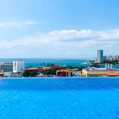 Oceanview Roof Pool, Amazing Loft at Zoho