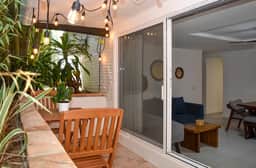 Modern Low Level Retreat - Image 3