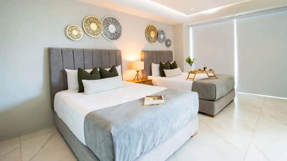 Nautico Condo, Rooftop Pool, Gym, Steps to the Marina! - Image 5