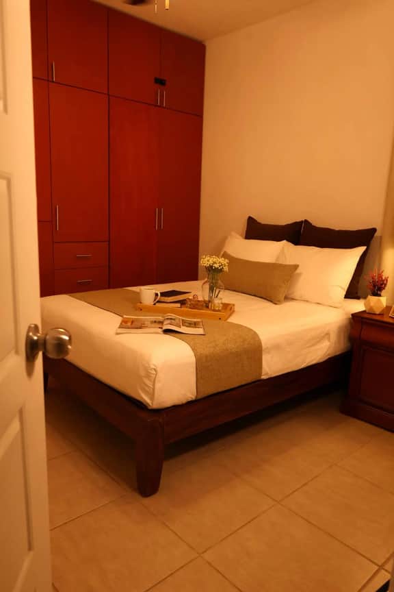 Modern Fully Equipped Apt and Pool - Image 4