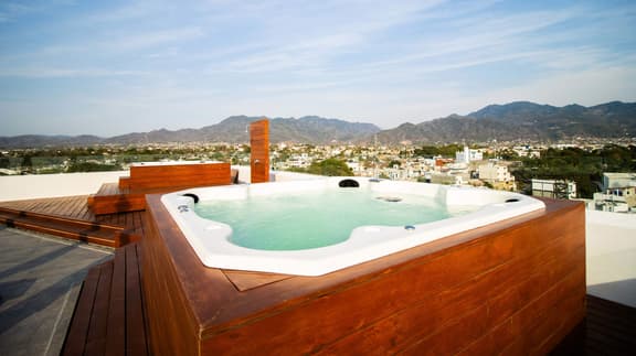 Bambú Residencial, Pool Onsite, 5 min from Beach! - Image 1